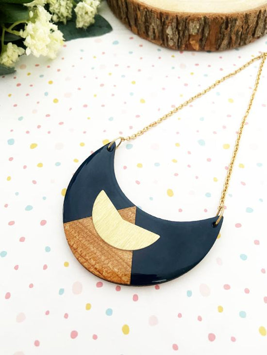 Colour Block Geometric Necklace in Navy